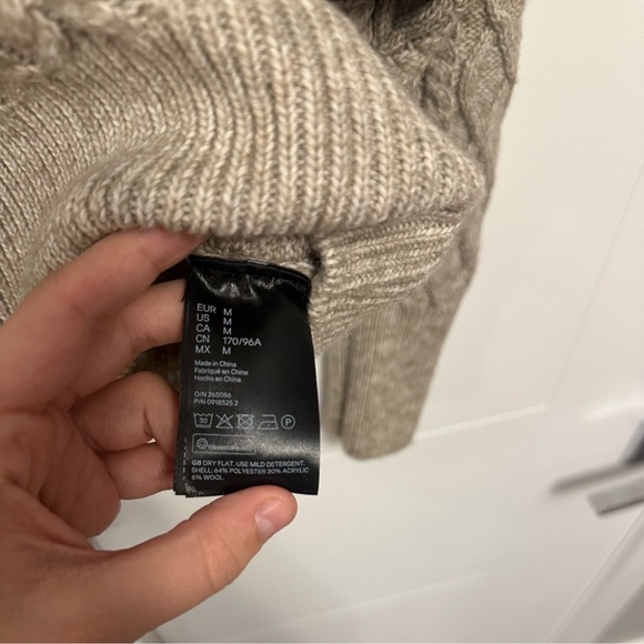 Blogger Favorite Ruffle Knit Sweater - Picture 6 of 6